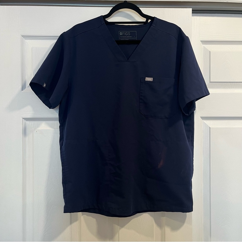 Figs SET Men's Deep Blue V-Neck Shirt